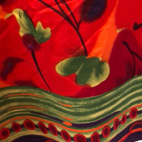 COPY - Trendy Woman dress - Picture 3 of 3